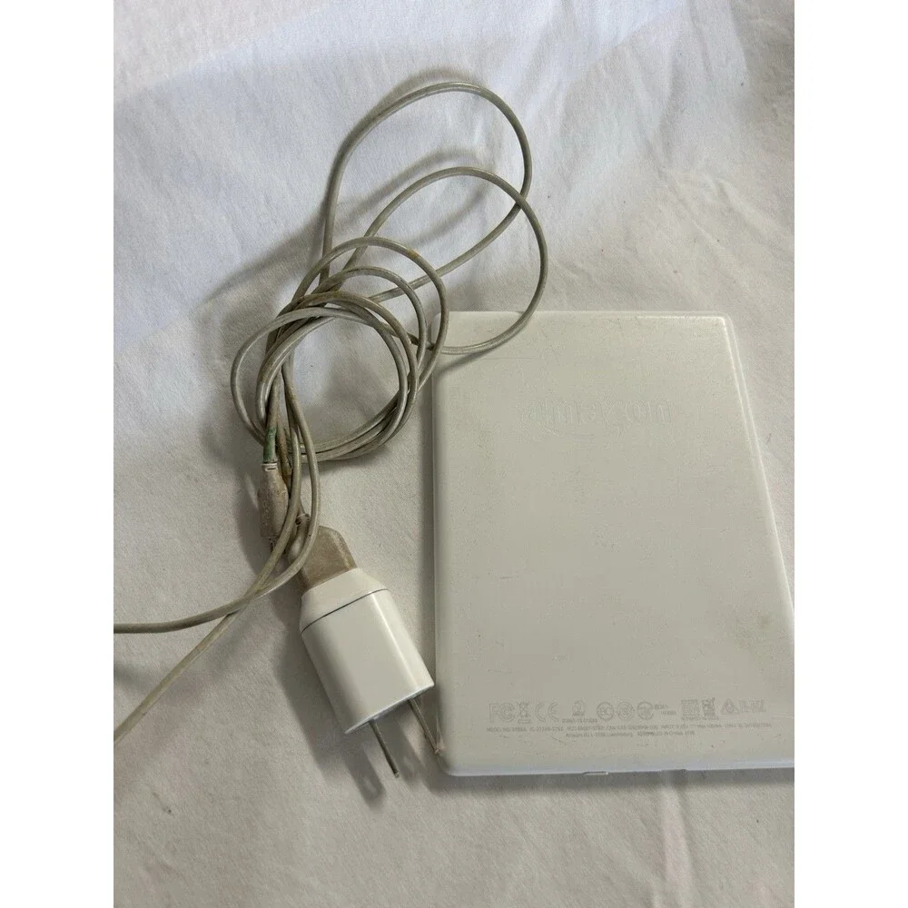 Amazon Kindle 7th Gen 4GB WiFi 6in White eReader Tested Works